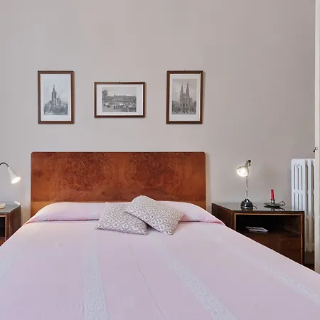 Vintage Flat Crocetta Torino