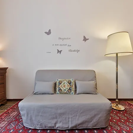 Vintage Flat Crocetta Torino