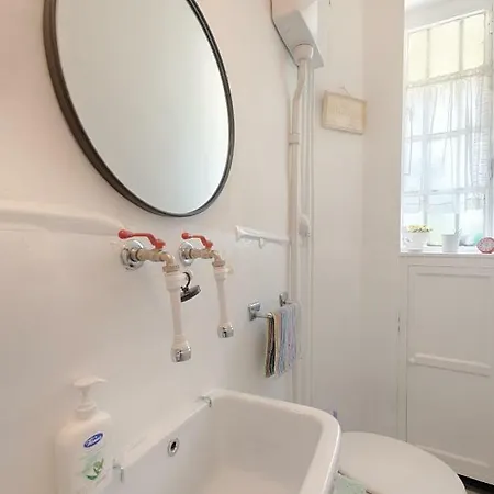 Vintage Flat Crocetta Apartment