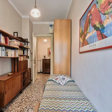 Vintage Flat Crocetta