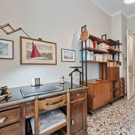 Vintage Flat Crocetta Apartment